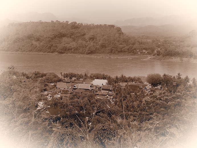 LUANG PRABANG   